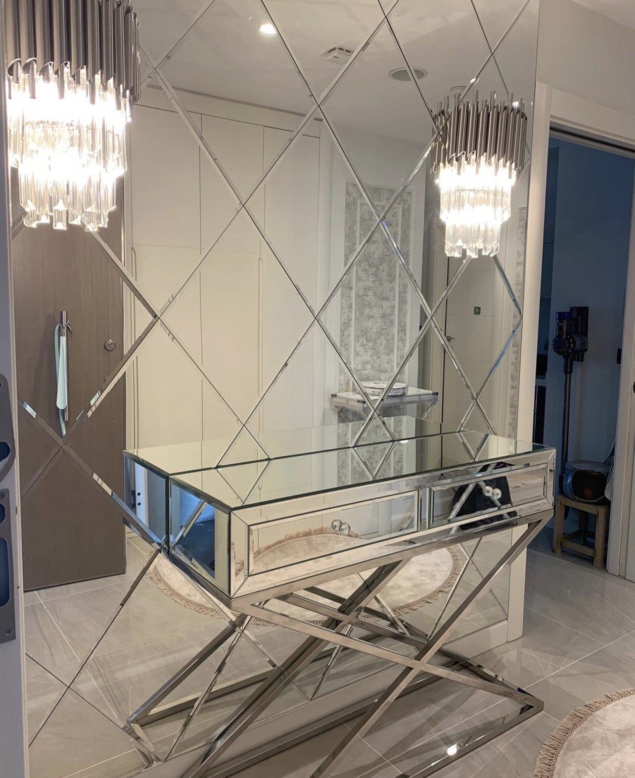 Square shape designer self-adhesive mirror tiles with bevel for the wall