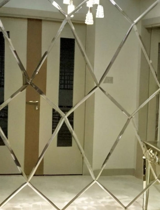 Diamond Shape Designer Mirror Tiles with Bevel for Wall