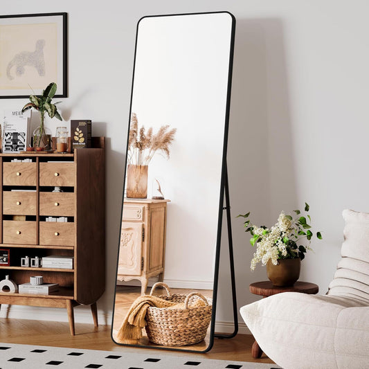 Wandspiegel met zwart aluminium frame Rechthoekige vorm Vrijstaand